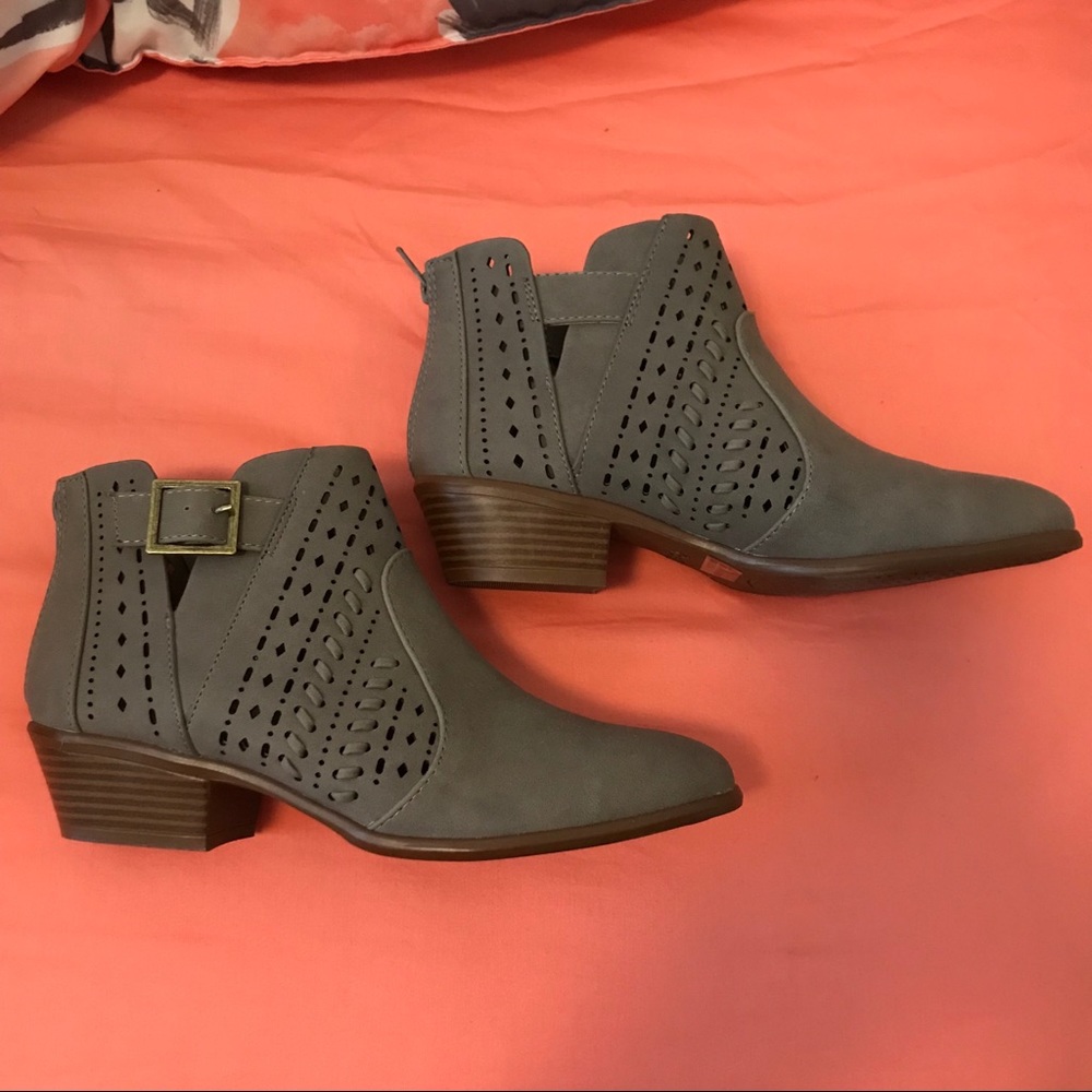 Qupid booties